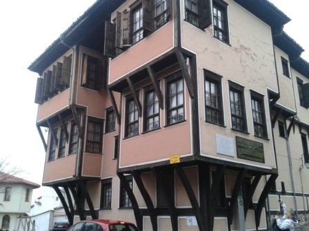 Southern Bulgaria. Beautiful and bargain friendly. 1 plovdiv house