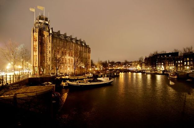 Lucy Daltroff reviews Amsterdam's Grand Hotel Amrath and finds it a Dutch masterpiece.