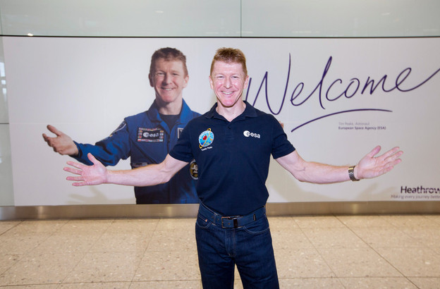 Tim Peake lands at Heathrow 1 heathrow 17581982635392