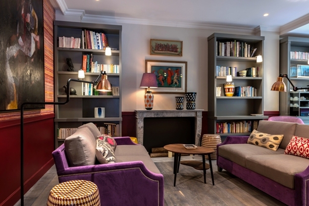 Anthea Gerrie reviews Adele & Jules Boutique Hotel a family run boho boutique hotel in Paris' Montmarte district. e
