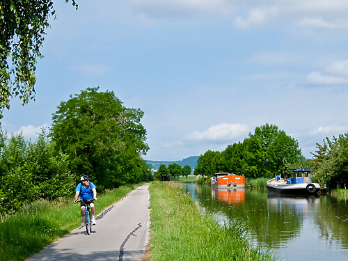 Rupert Parker climbs on two wheels as he goes biking in Burgundy. Cyclist Canal du Centre