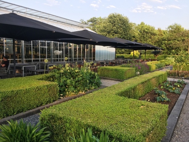 With De Kas Restaurant in Amsterdam, Andy Mossack discovers a wonderous organic foodie  experience like no other.