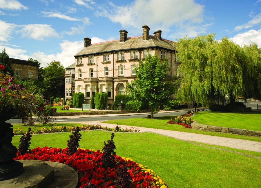Michael Edwards reviews Country Living St George Hotel in Harrogate Harrogate Exterior