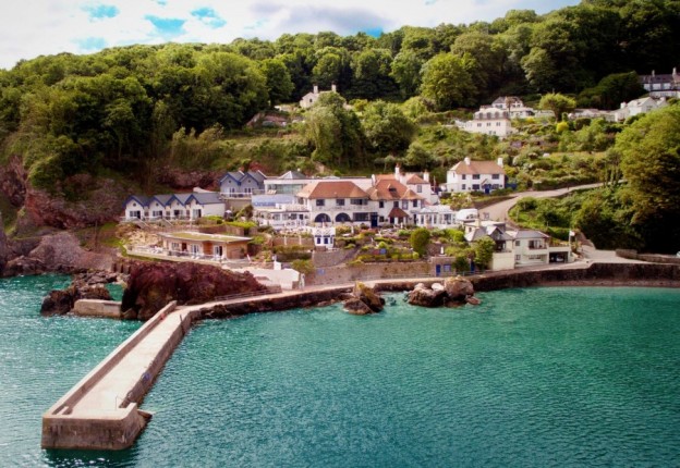 What do you pack for a stay at The Cary Arms and Spa? “The Inn on the Beach”, as the strap-line advises, gives some clues.