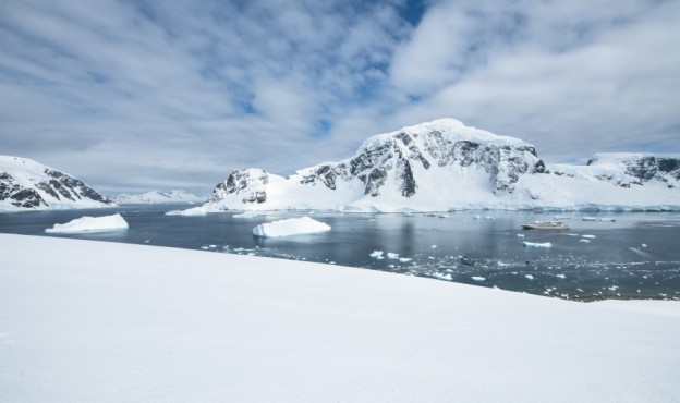 Discovering Antarctica is the world’s last great wilderness and quite possibly the greatest travel experience possible.  Andy Mossack joined National Geographic and Ponant on an epic cruise. No 2586 ©Studio PONANT Olivier Blaud S141119 Danco Island
