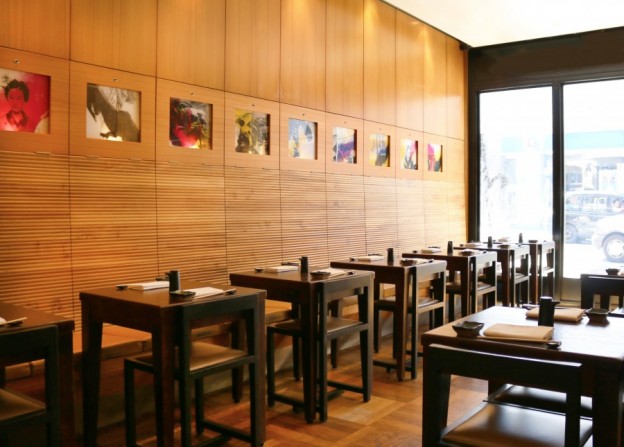 Given that good food and railway stations go hand in hand in Japan, Miyako Restaurant tucked into a small space next to London's Liverpool Street station, would be right at home in its country of origin. Miyako Andaz London Liverpool Street