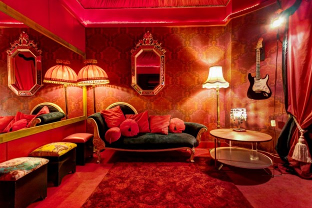 A Brighton institution, Hotel Pelirocco is so cool that the owners even released an album in 2003. Singstar Room lit up by Light Trick Photography
