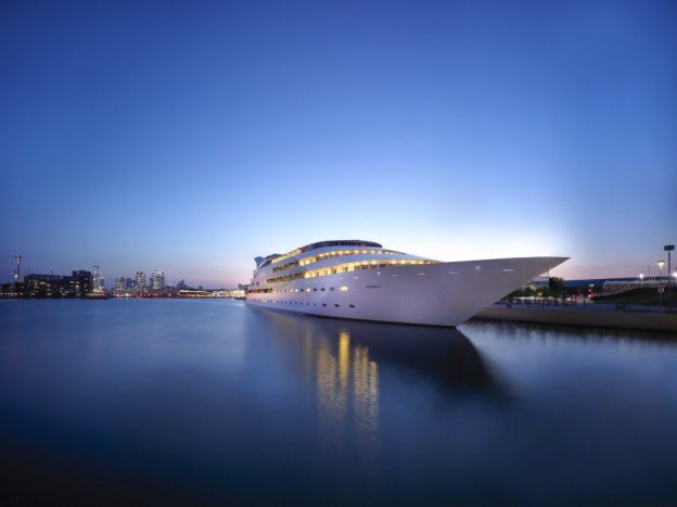 Andy Mossack reviews the Sunborn Yacht Hotel in London's Docklands. High Res External Credit Altitude Lifestyle