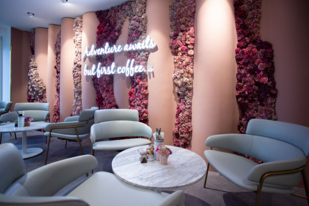 EL&N Cafe At Selfridges. Shopping and delicious food, what could be better 1 Anthea Gerrie enjoys a floral lunch at EL&N Cafe at Selfridges' flagship London store. ELN Cafe at Selfirgdes 2