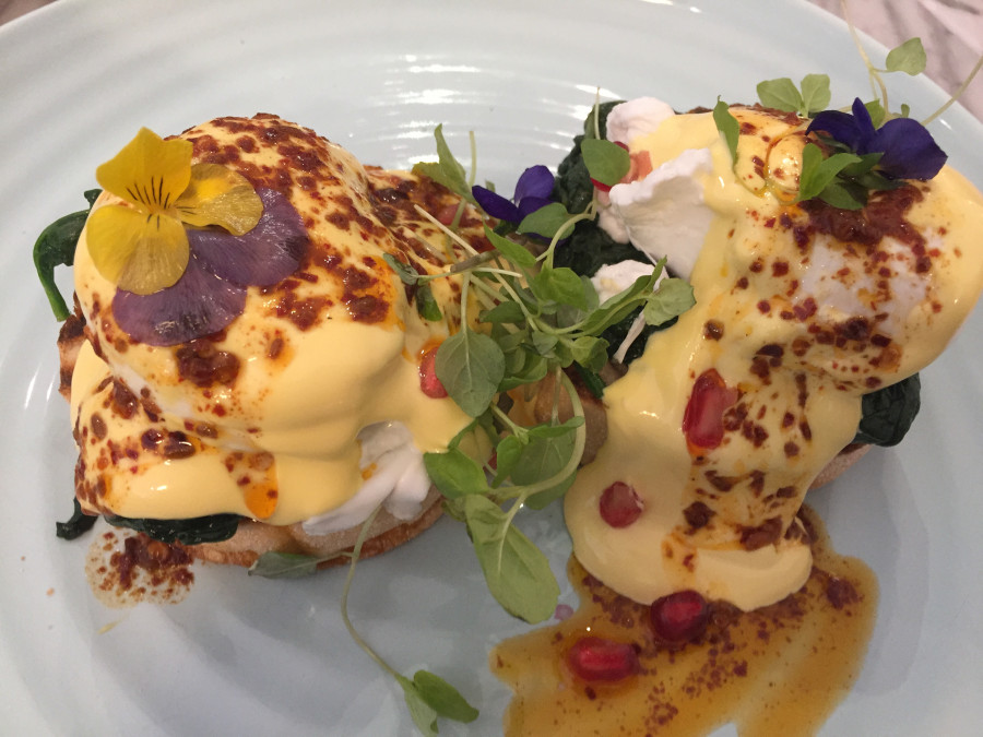 EL&N Cafe At Selfridges. Shopping and delicious food, what could be better 3 ELN eggs florentine