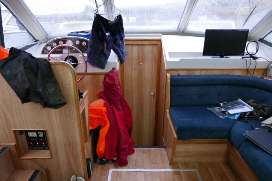 Drying time in the cabin of the Clipper.