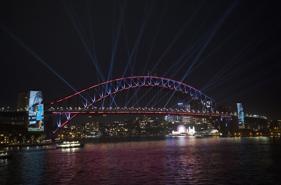 TravMedia United Kingdom 1426550 Image Sydney puts on a show for Qantas Centenary 2