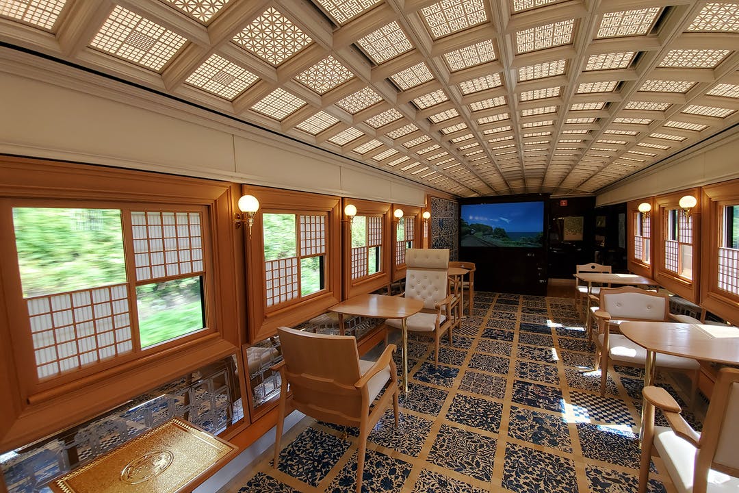  Luxury 36+3 Sightseeing Train Unveiled In Kyushu Bildidee 