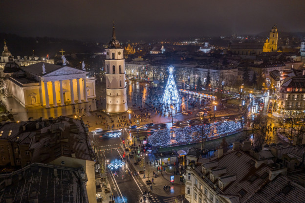 Go Vilnius. Saulius Ziura Christmas Tree 2021 1