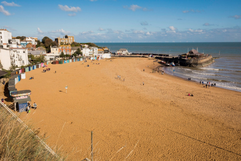 looking down on viking bay broadstairs credit thanet district council