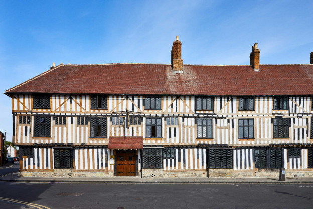 hotel indigo stratford upon avon staycations120203 e1653401087648