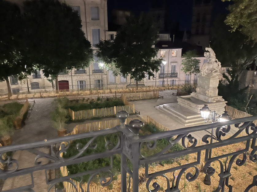 View of Place de la Canourgue from balcony at Hotel Richer de Belleval
