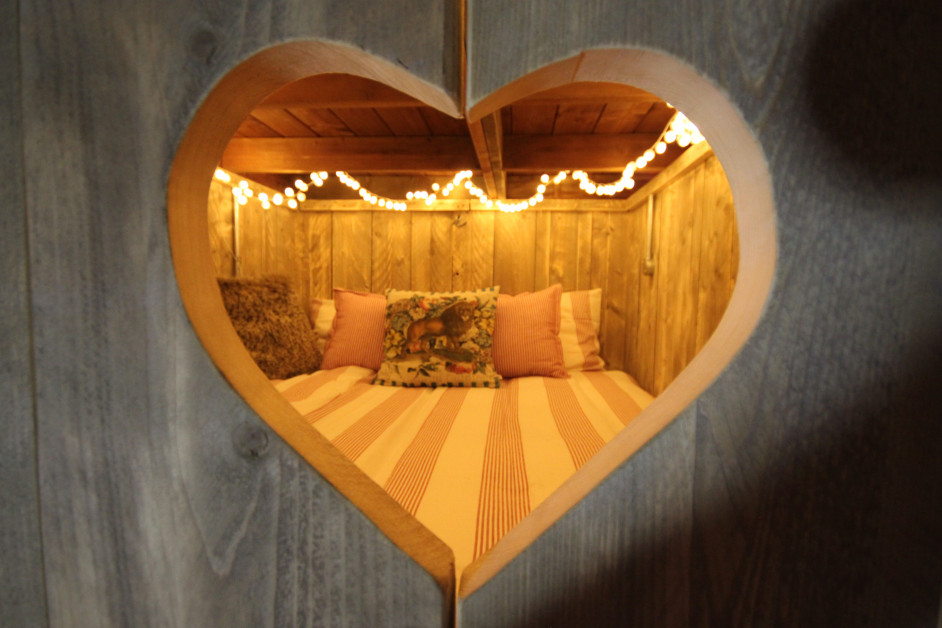 cabin bed glamping secretlinen heart