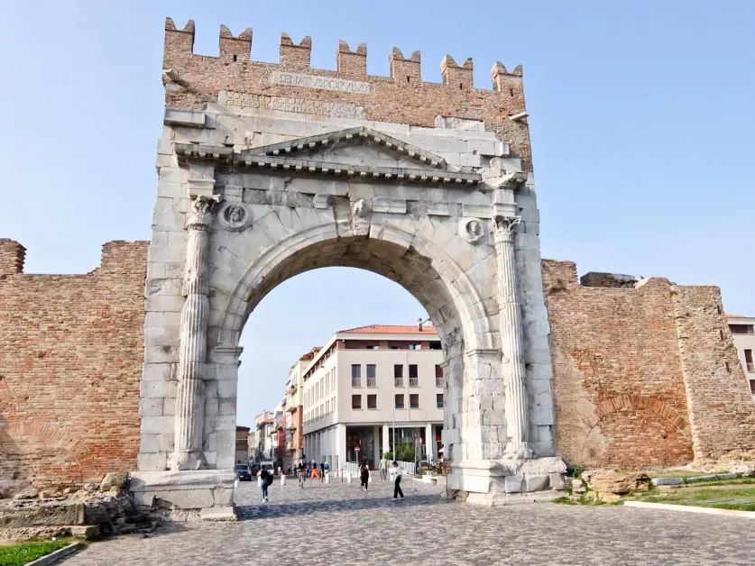 Rimini Tourist Guide