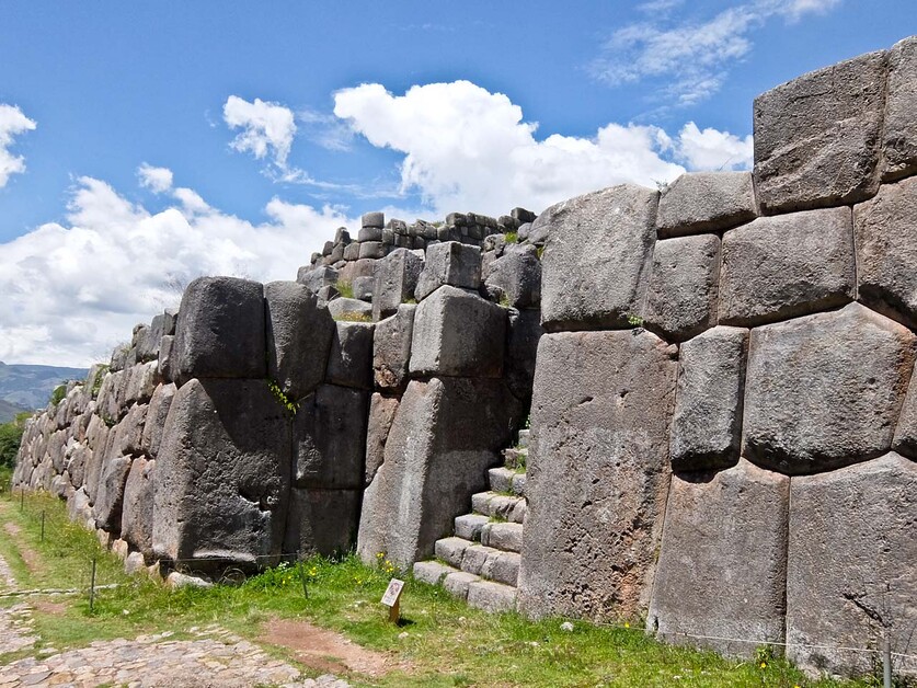 Sacsayhuaman Walls