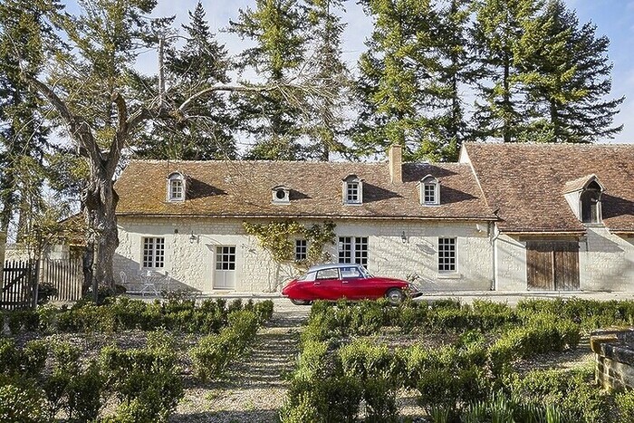 The Stables at Chateau de la Fuye