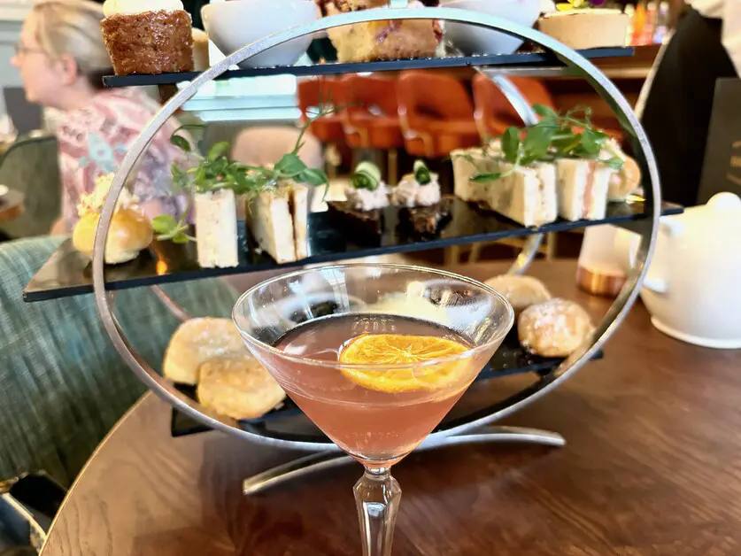 Browns Covent Garden Afternoon Tea. Delicious Tearoom Sophistication In A Former County Court. Browns Covent Garden Afternoon Tea. Delicious Tearoom Sophistication In A Former County Court.