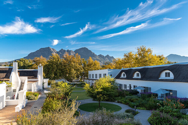 Sarah Kingdom checks into Erinvale Estate Hotel & Spa, and discovers a Cape Winelands escape that combines heritage, gastronomy, golf and relaxation.