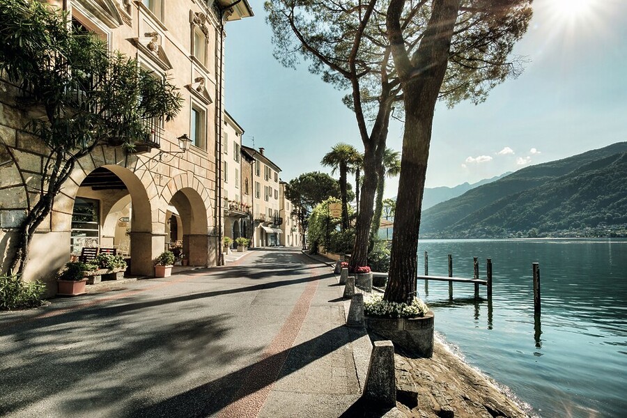 Andy Mossack revisits his memorable Grand Tour of Switzerland following its tenth anniversary.
