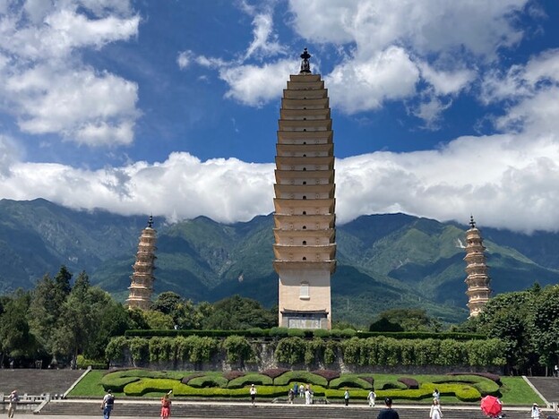 Yunnan Province. Discover this fascinating Chinese Province with the Highest Number Of Ethnic Groups 1 Liz Gill explores Yunnan Province to discover more about its ethnic colourful traditions.
