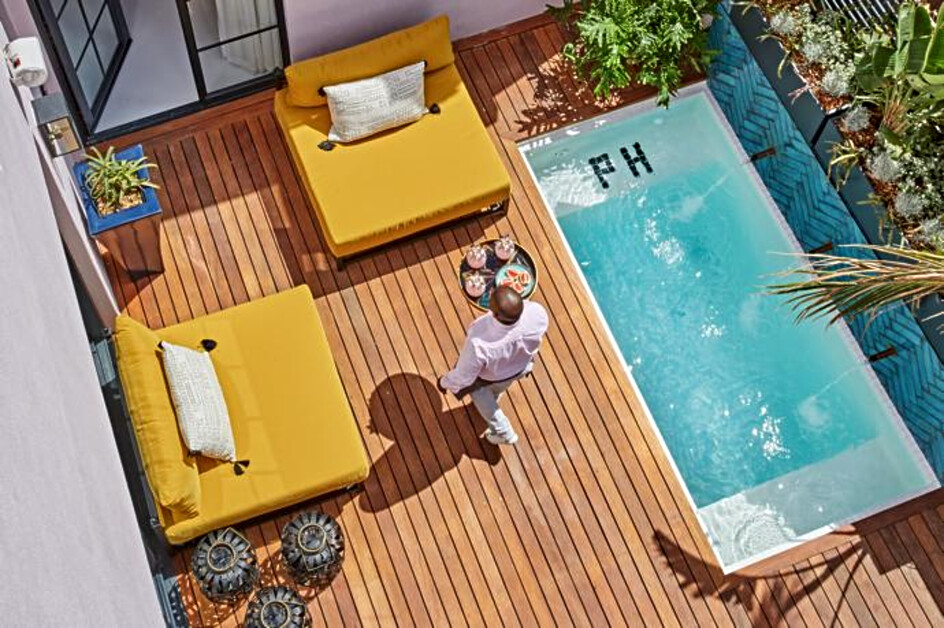 Sarah Kingdom checks in at Pineapple House Boutique Hotel, where creative design meets genuine hospitality, in one of Cape Town’s most walkable neighbourhoods.