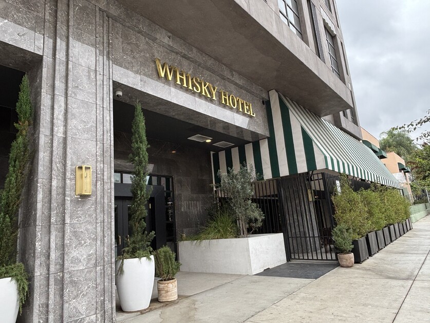 .Anthea Gerrie Revels In Moody Decor Fit For A Rock Star At The Stylish Whisky Hotel In Hollywood