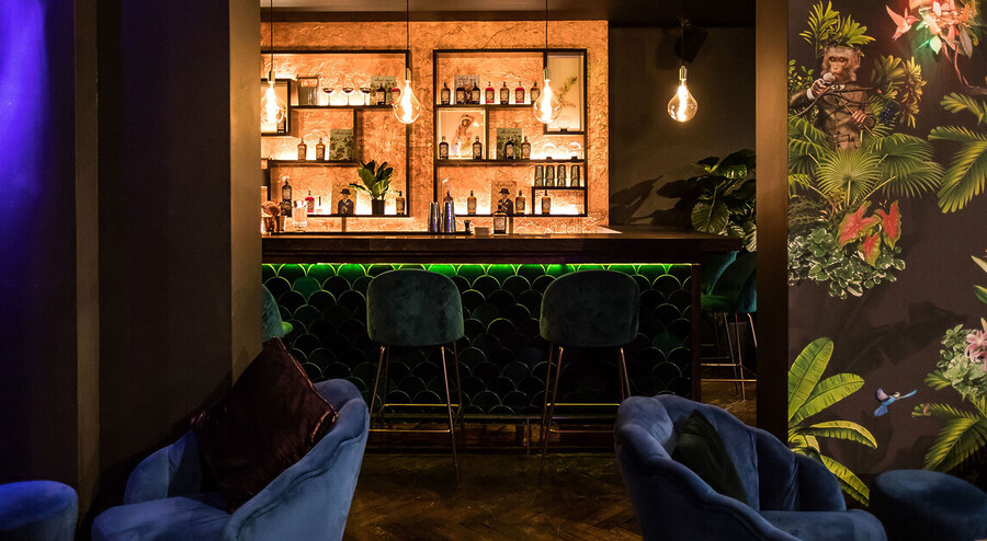 Andy Mossack eats at the Pot Luck Club at The Waldorf Hilton and realises what all the fuss is about.