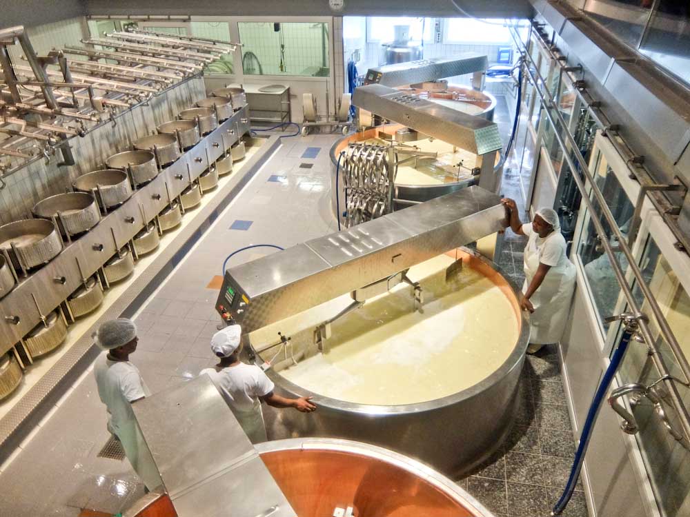 Rupert Parker gets on buses, boats and trains to go day tripping around Lausanne.