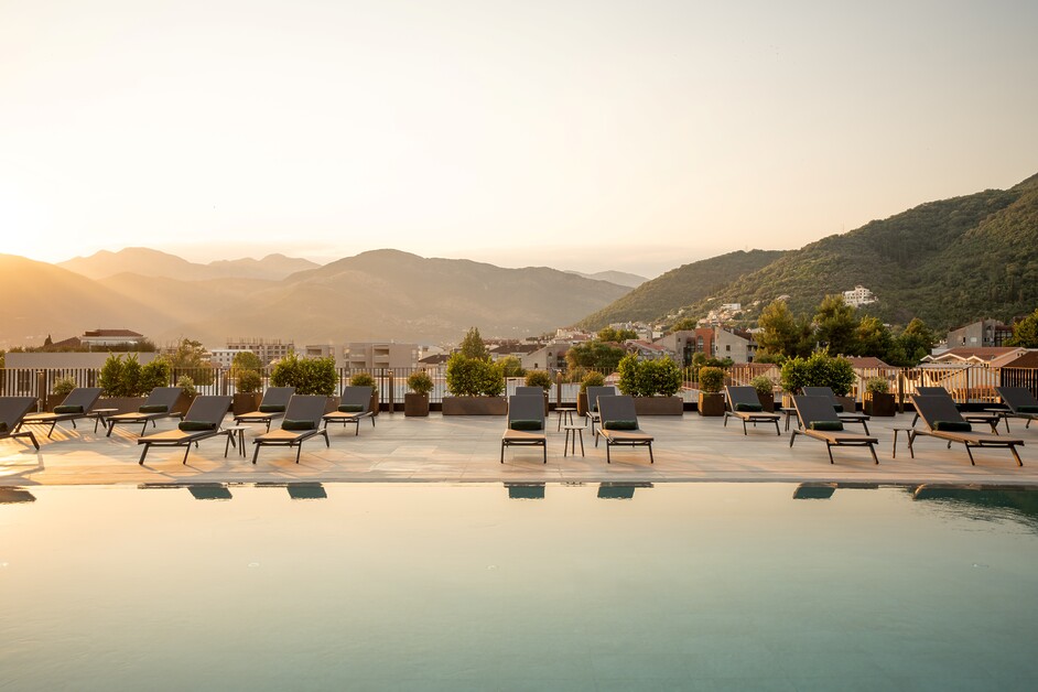 Anthea Gerrie Turns Her Back On The Sea To Face The Mountains In Dream Fitness Destination Hotel SIRO Porto Montenegro